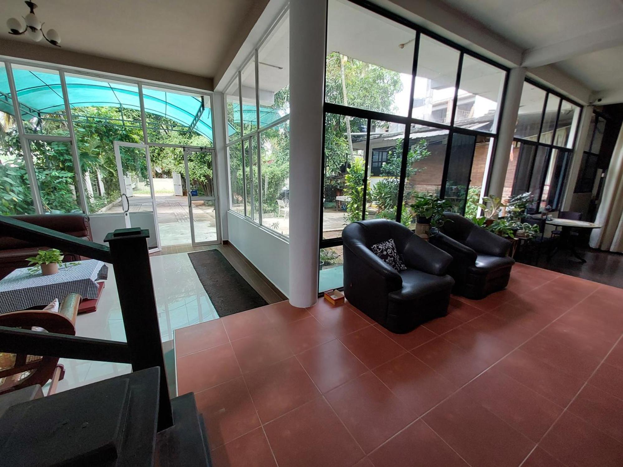 Lake Wave Hotel Anuradhapura Ngoại thất bức ảnh